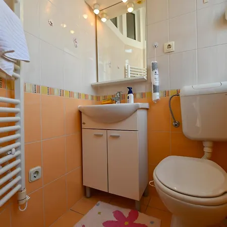 Hébergement de vacances Seaside House - 23608 *